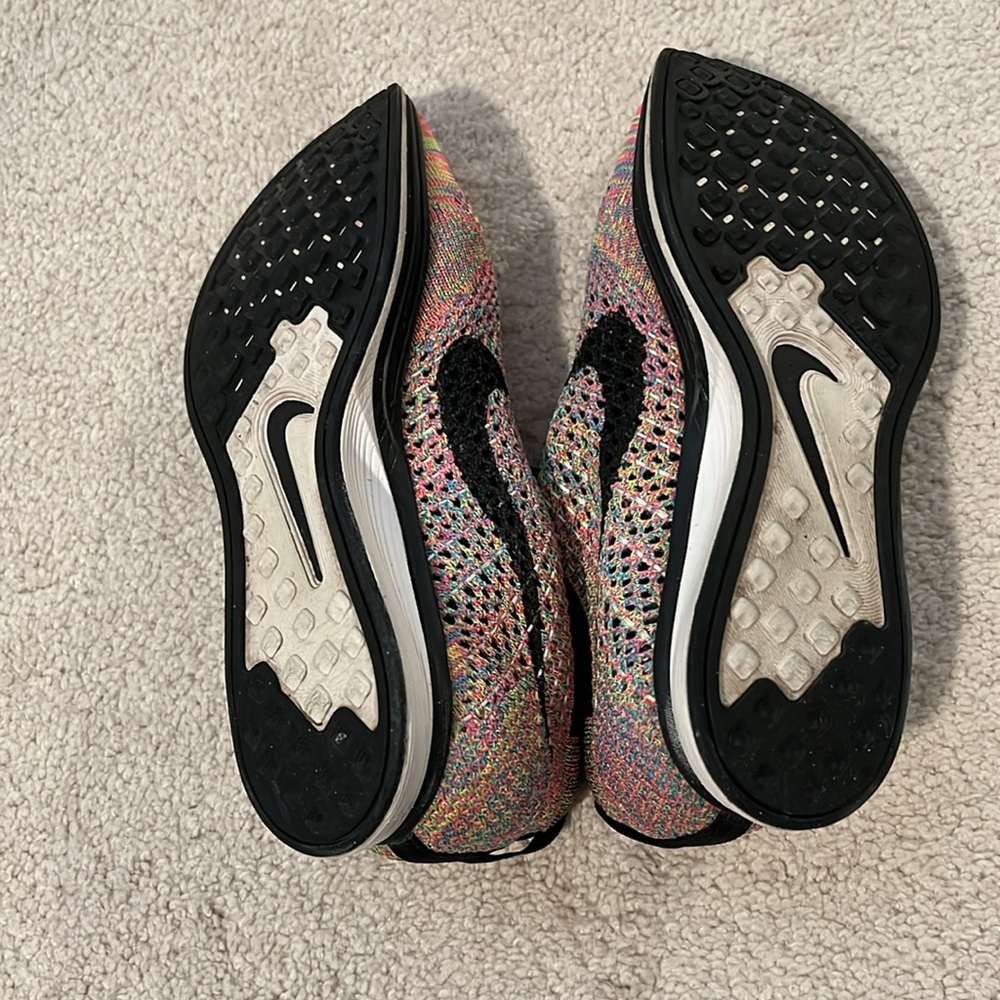 Nike Multicolor Flyknit Racers - Picture 6 of 6